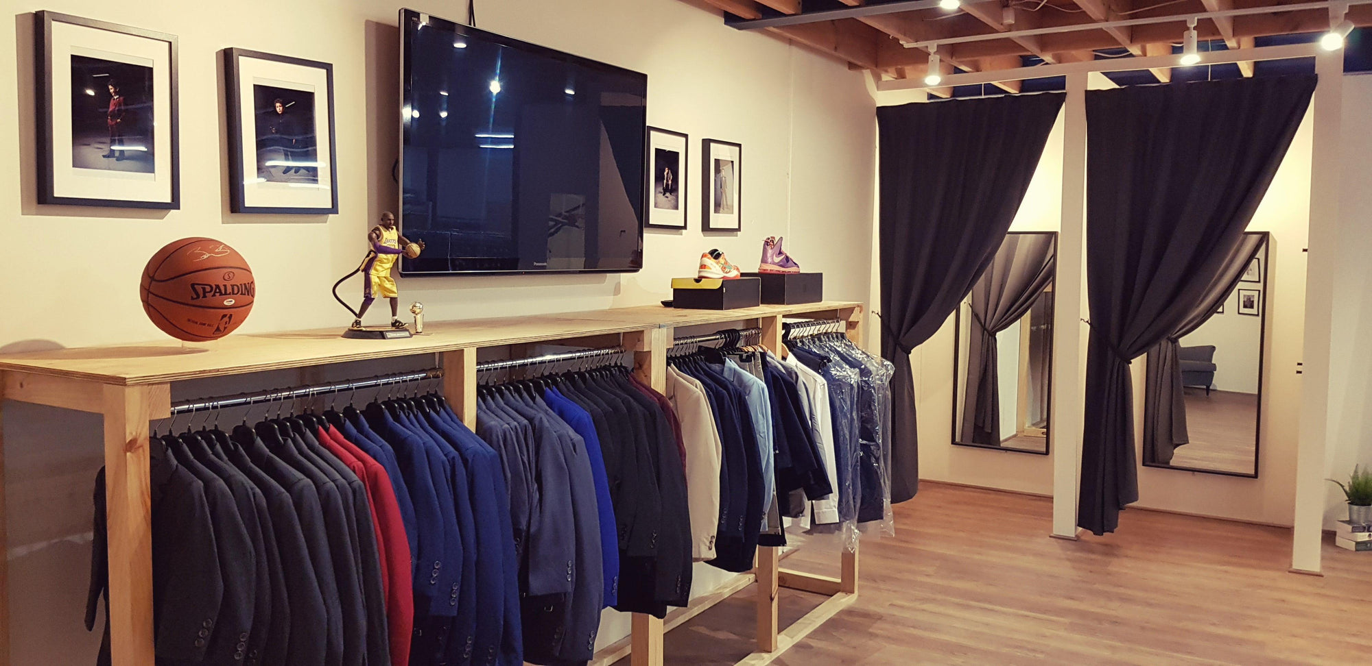 Showroom Opening Hours - Suit Lab
