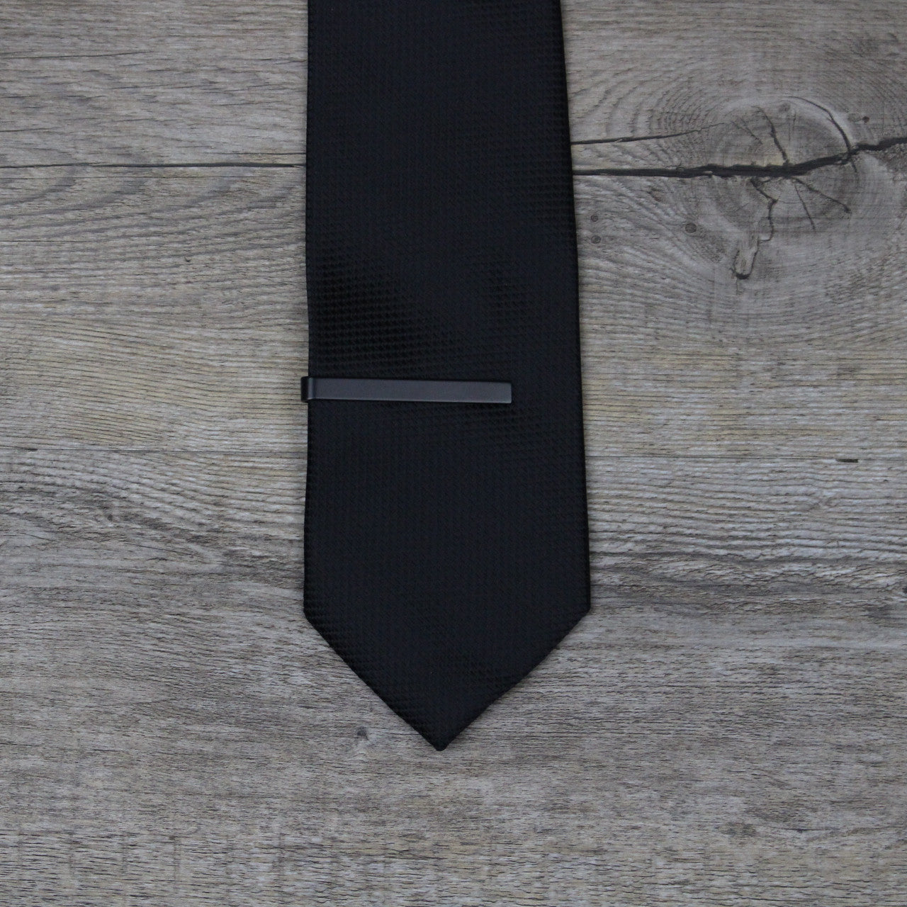 clip black tie