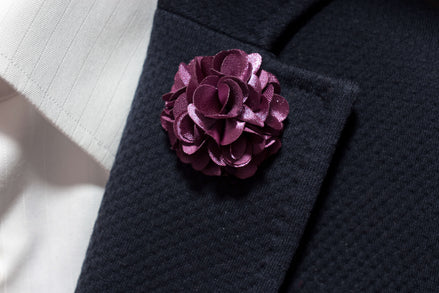 Chrysanthemum Lapel Pin - Mauve Purple