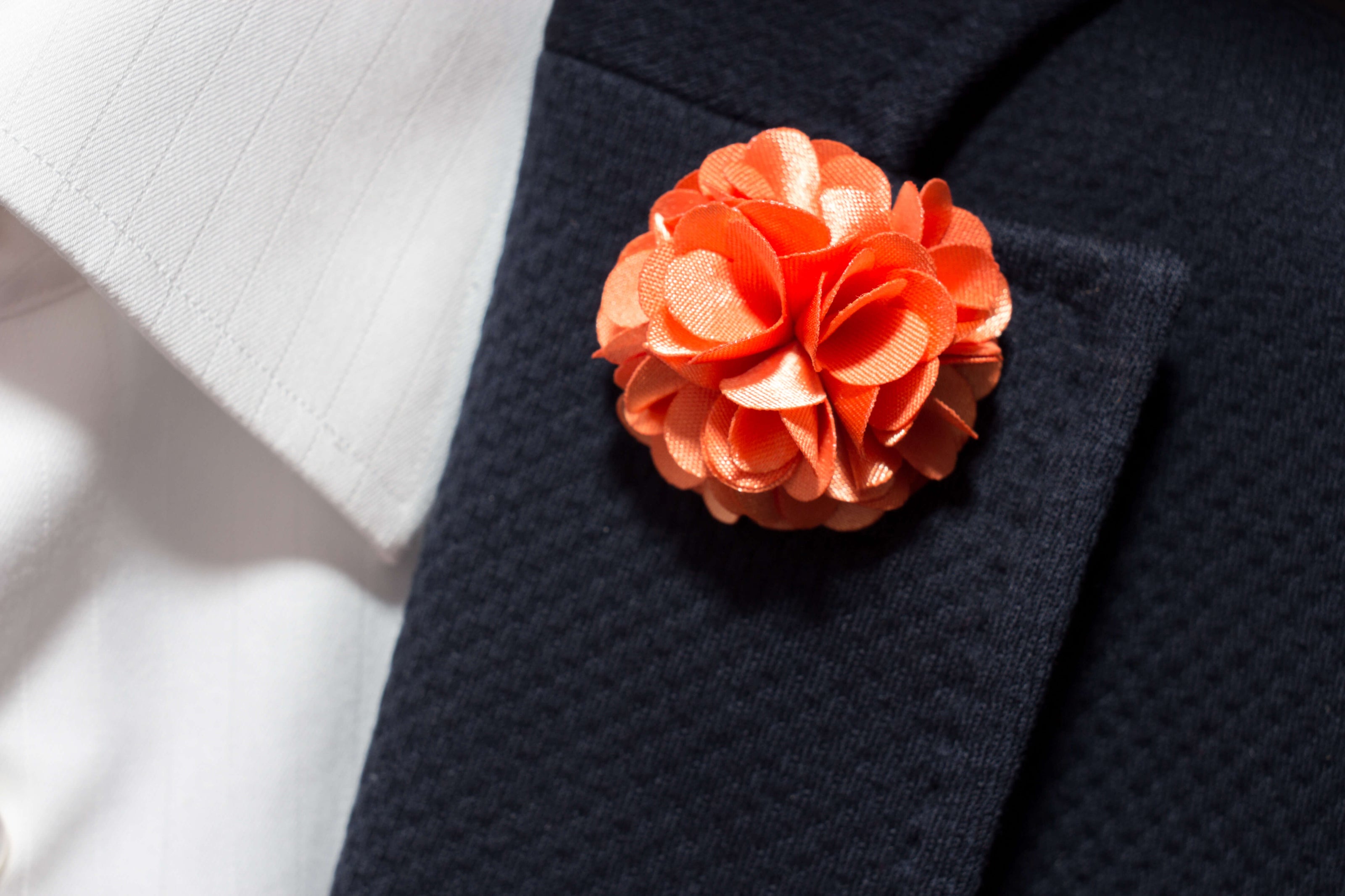 Chrysanthemum Lapel Pin - Orange
